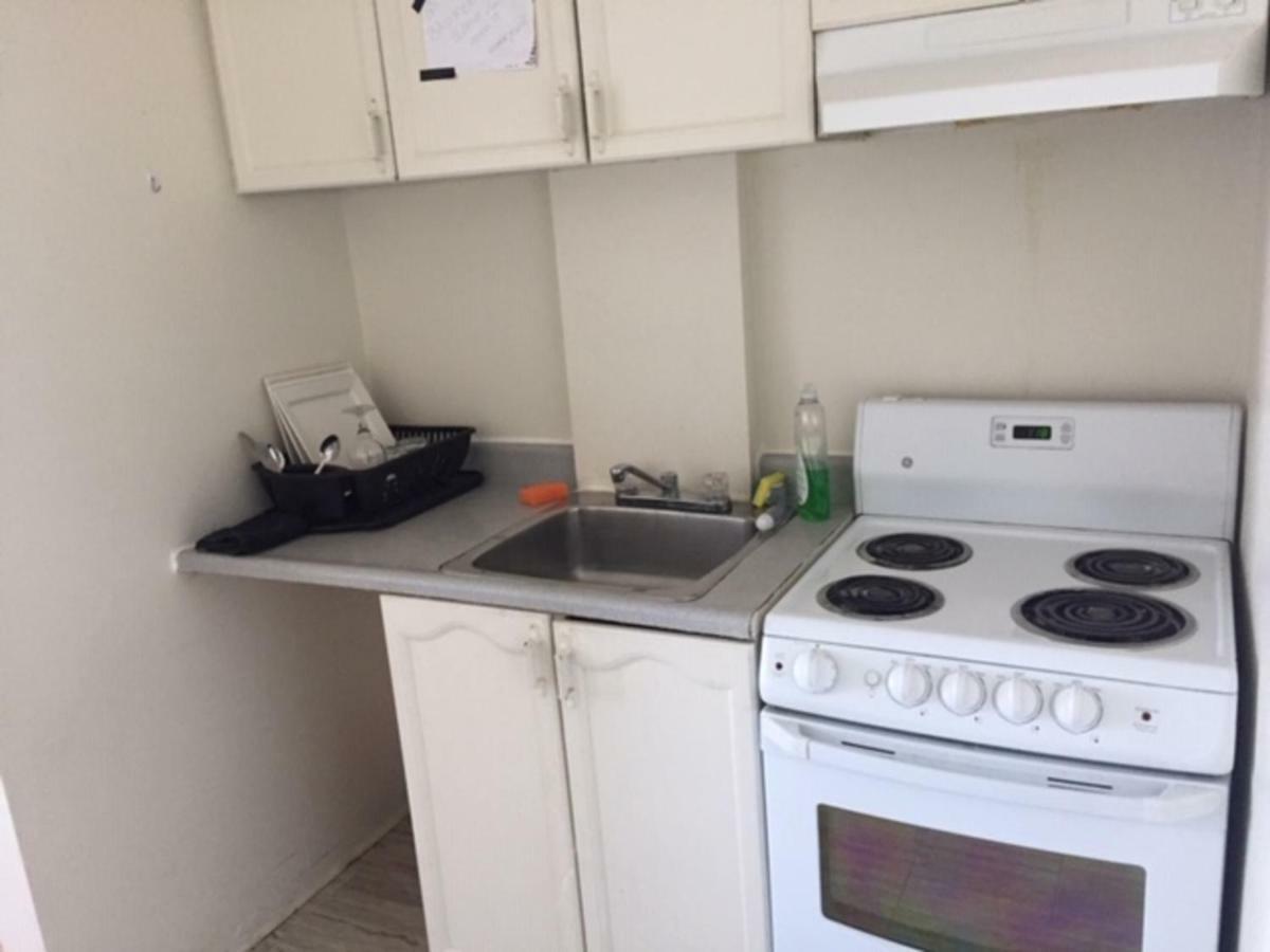 Appartement Hutchison - Studio Downtown